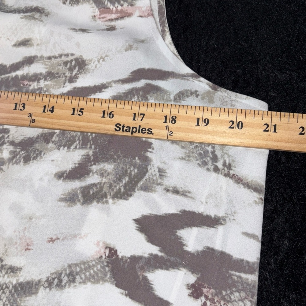 Juicy Couture white/Gray snake print rhinestone flowing front XL - Picture 15 of 16